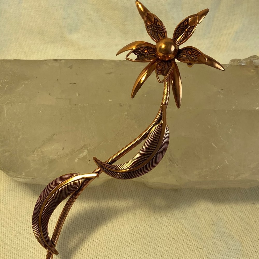 Vintage Mid-Century Copper Daisy Pin